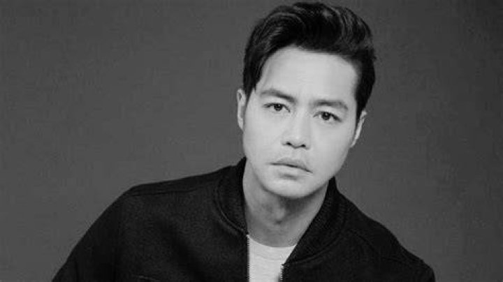 Zanjoe Marudo posing for a picture in Matera, Italy in 2019